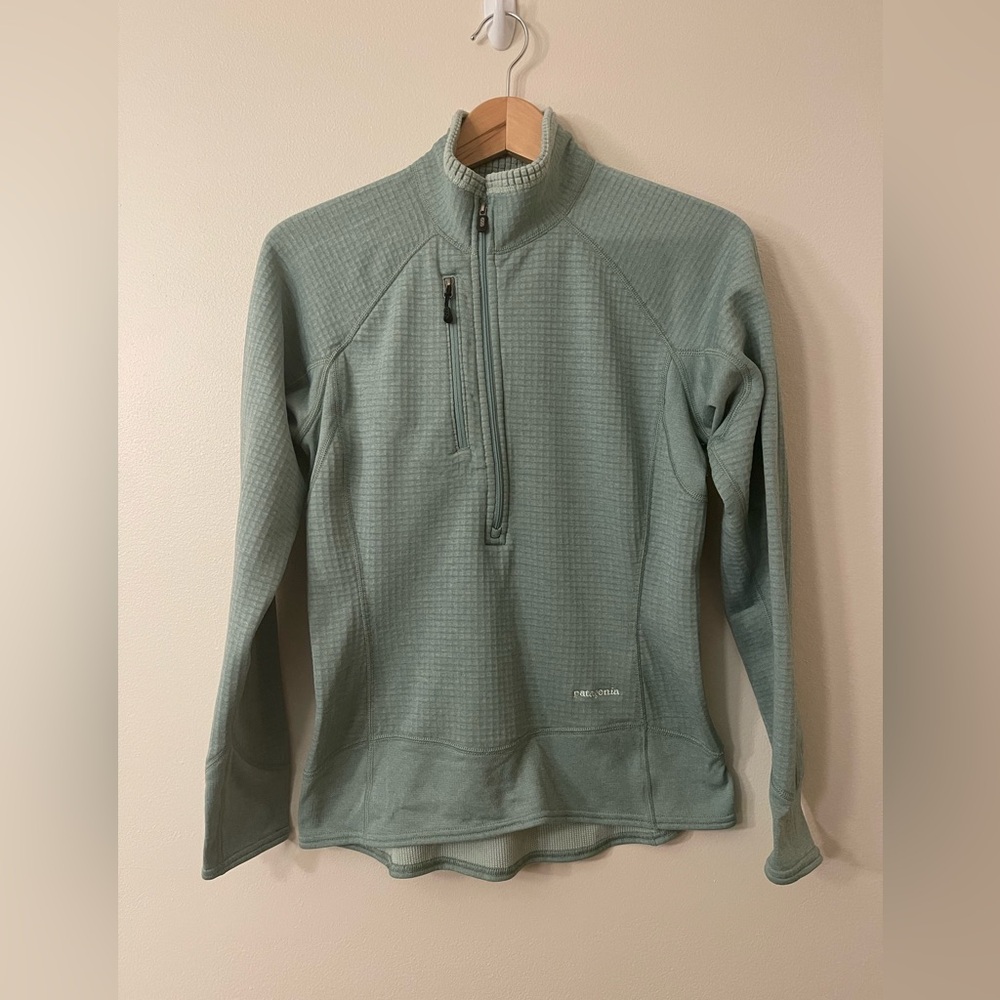 Patagonia Women's R1 Pullover Fleece Top Shirt Medium Mint Seafoam Green
